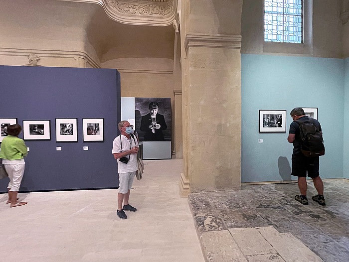 Un momento della visita alla mostra Sabine Weiss, une vie de photographie.  Giuseppe Sinatra/FPmag/Palermofoto.